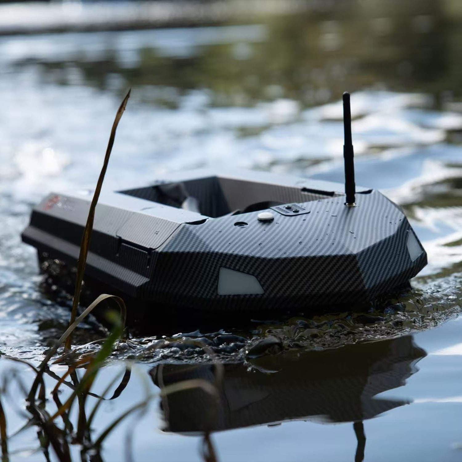 MANUOVELL ASSASİNG KUTU İÇİ TANITIM 